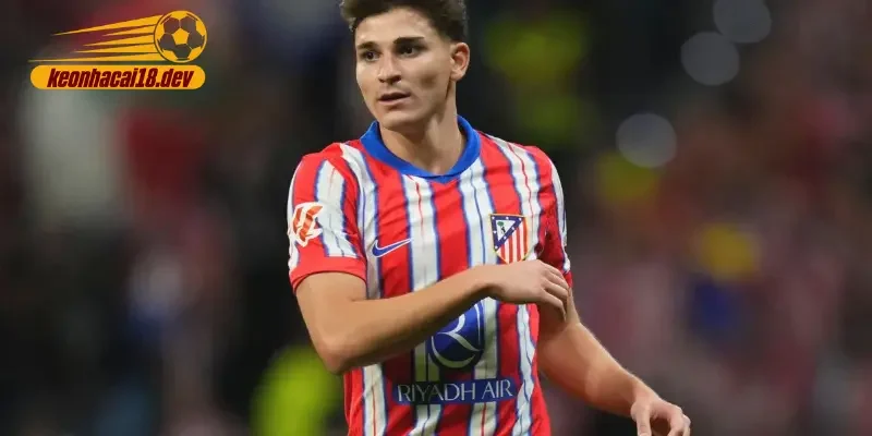 Julián Álvarez hiện đang là ngòi nổ số 1 trên hàng công của Atletico Madrid 